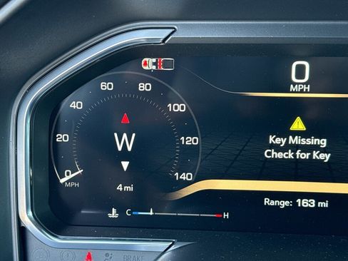 New 2026 GMC Sierra 1500 AT4 w/ Technology Package AWD/4WD image 14