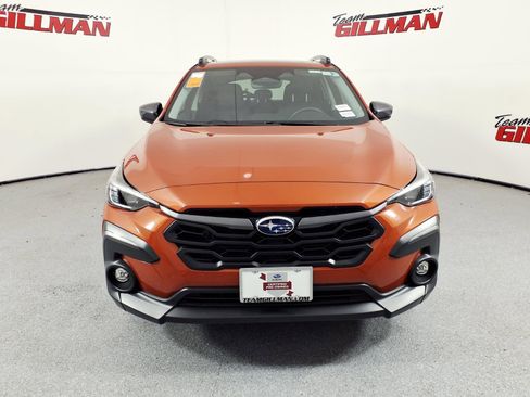 Certified 2025 Subaru Crosstrek 2.5i Limited w/ Crosstrek Mirror Package AWD/4WD image 2