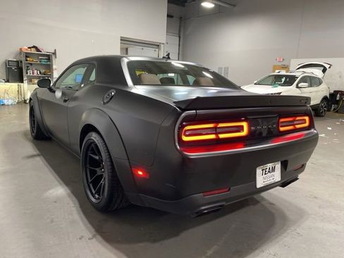Used 2021 Dodge Challenger SRT Hellcat Redeye RWD image 4