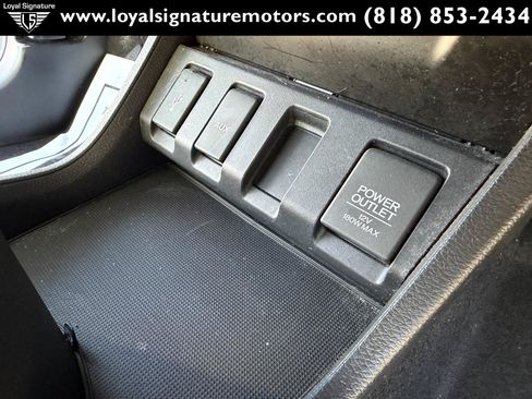 Used 2016 Honda HR-V LX image 31