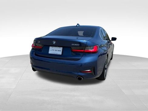 Used 2022 BMW 330i Sedan w/ Driving Assistance Package image 5