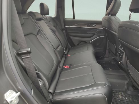 New 2026 Jeep Grand Cherokee Limited Reserve image 33