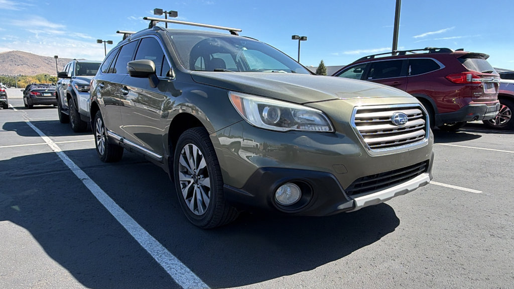 Used 2017 Subaru Outback 3.6R Touring w/ Popular Package #5A AWD/4WD image 1