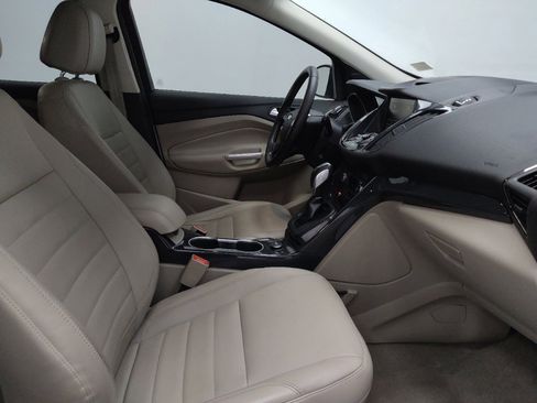 Used 2015 Ford Escape Titanium w/ Equipment Group 301A AWD/4WD image 21