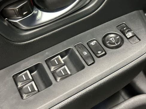 Certified 2023 Honda Pilot Touring image 20