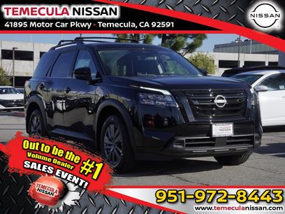 New 2025 Nissan Pathfinder SV