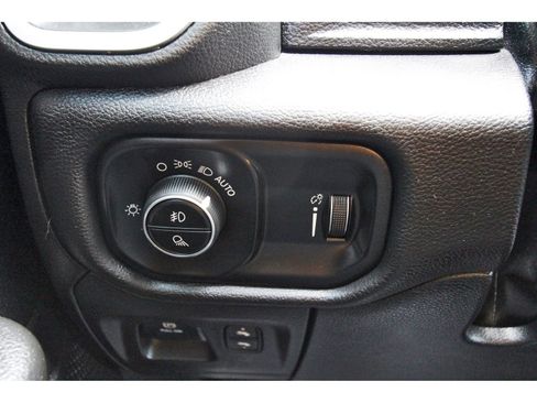 Used 2023 RAM 1500 Big Horn image 19