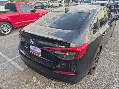 Used 2024 Honda Civic Sport image 15