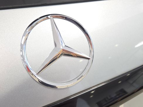 Used 2026 Mercedes-Benz GLC 300 image 14