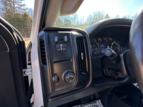 Used 2015 GMC Sierra 3500 4x4 Regular Cab w/ Sierra Convenience Package image 10