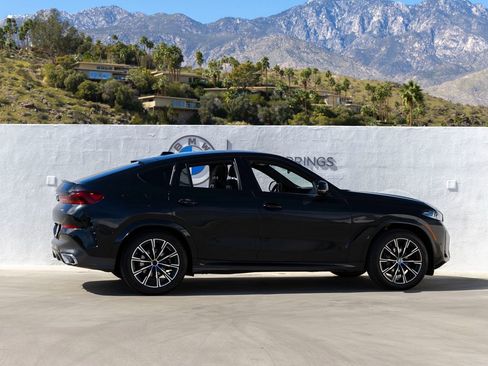 Used 2025 BMW X6 xDrive40i image 5