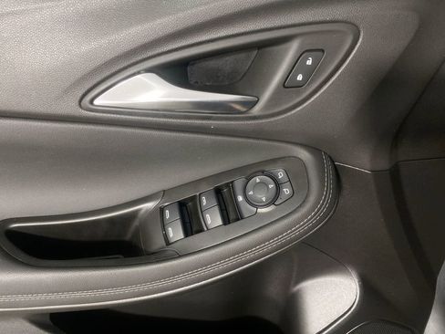 Used 2023 Buick Encore GX Select w/ Safety Package II FWD image 13