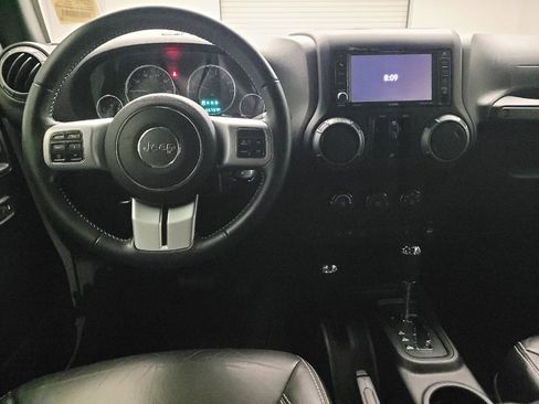 Used 2018 Jeep Wrangler Unlimited Sport AWD/4WD image 22