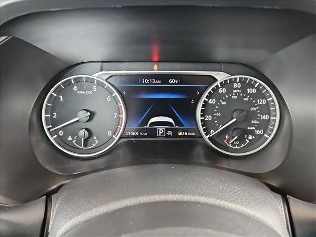 Used 2025 Nissan Sentra SV FWD image 11