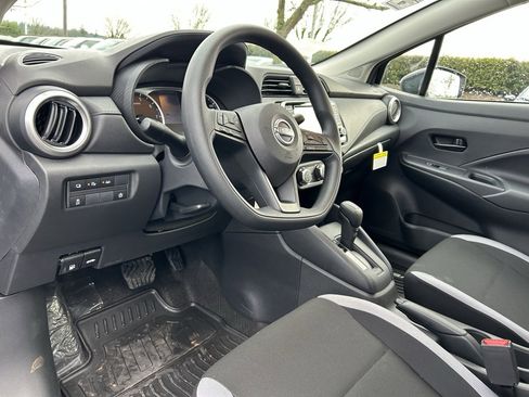 Used 2025 Nissan Versa S w/ S Plus Package image 11