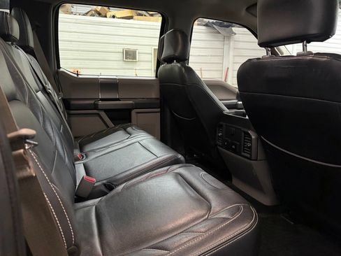 Used 2017 Ford F150 XLT w/ Equipment Group 302A Luxury AWD/4WD image 28