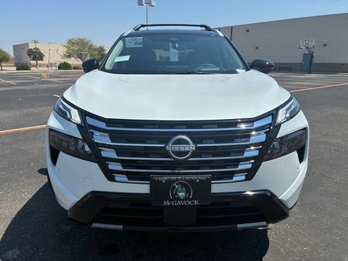 New 2026 Nissan Rogue Platinum w/ Platinum Premium Package AWD/4WD image 9