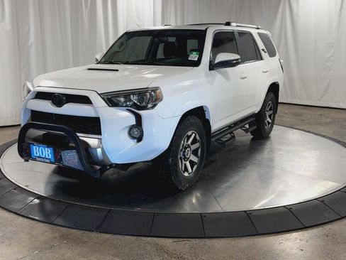 Used 2018 Toyota 4Runner TRD Off-Road Premium w/ Wilderness Package image 4