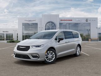 New 2026 Chrysler Pacifica Select video 1