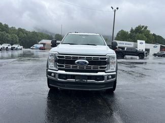New 2025 Ford F450 XL w/ XL Chrome Package video 2