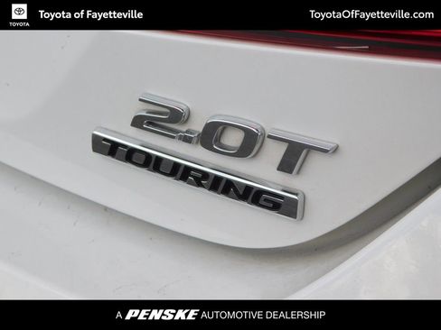 Used 2021 Honda Accord Touring image 9