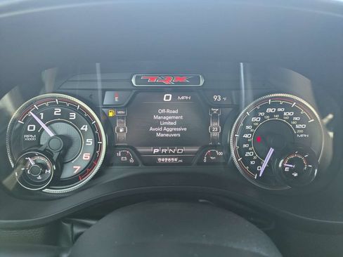 Used 2022 RAM 1500 TRX w/ TRX Level 1 Equipment Group AWD/4WD image 32