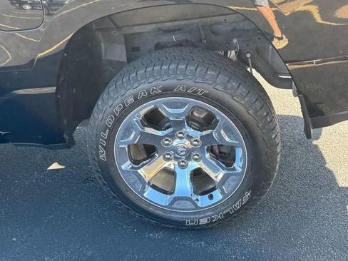 Used 2019 RAM 1500 Big Horn AWD/4WD image 7