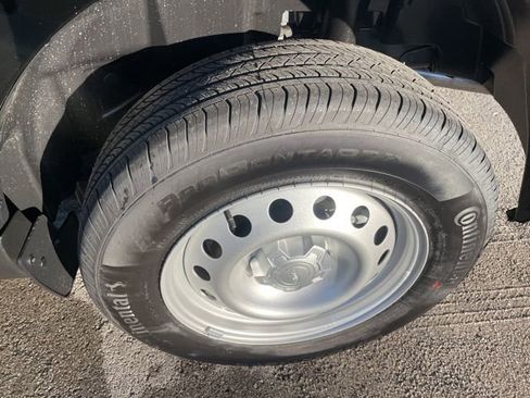 New 2026 Ford Maverick XL image 15