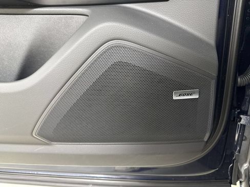 Certified 2026 Porsche Cayenne AWD/4WD image 34