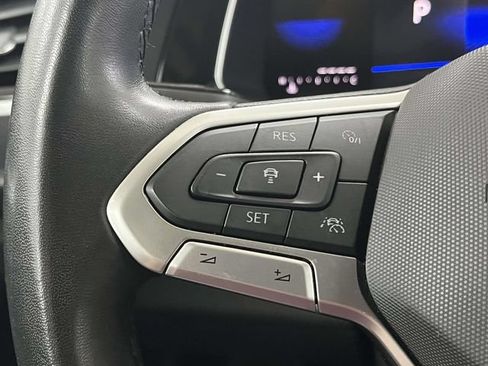 Used 2024 Volkswagen Jetta SE FWD image 29