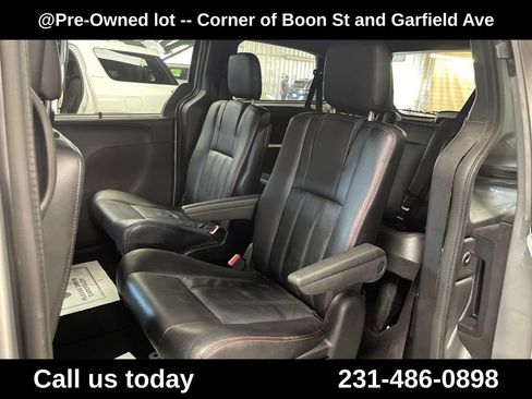 Used 2019 Dodge Grand Caravan GT FWD image 21