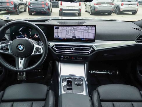 Used 2023 BMW 330i Sedan w/ M Sport Package RWD image 14