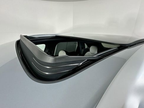 Used 2024 Porsche Cayenne S image 14