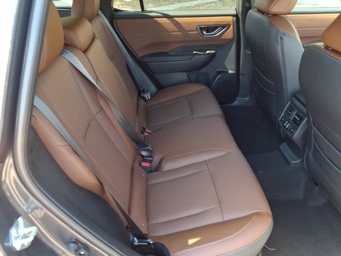 New 2026 Subaru Outback Touring XT image 18