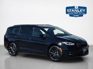 New 2026 Chrysler Pacifica Limited w/ S Appearance Package FWD video 1