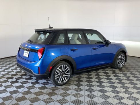 New 2026 MINI Cooper S image 7