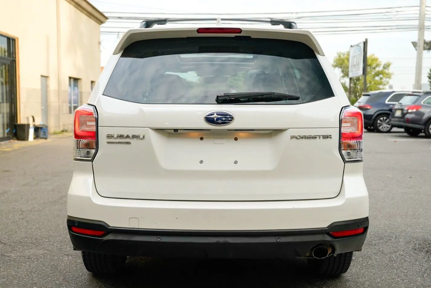 Used 2018 Subaru Forester 2.5i Limited AWD/4WD image 6