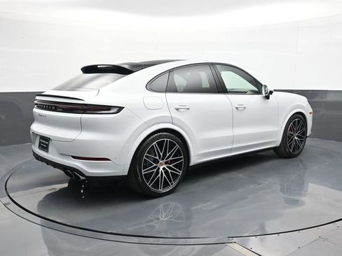 New 2026 Porsche Cayenne S AWD/4WD image 22
