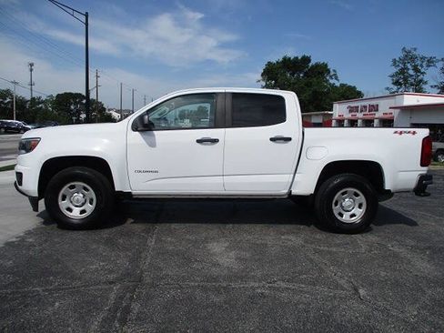 Used 2018 Chevrolet Colorado W/T w/ WT Convenience Package AWD/4WD image 9