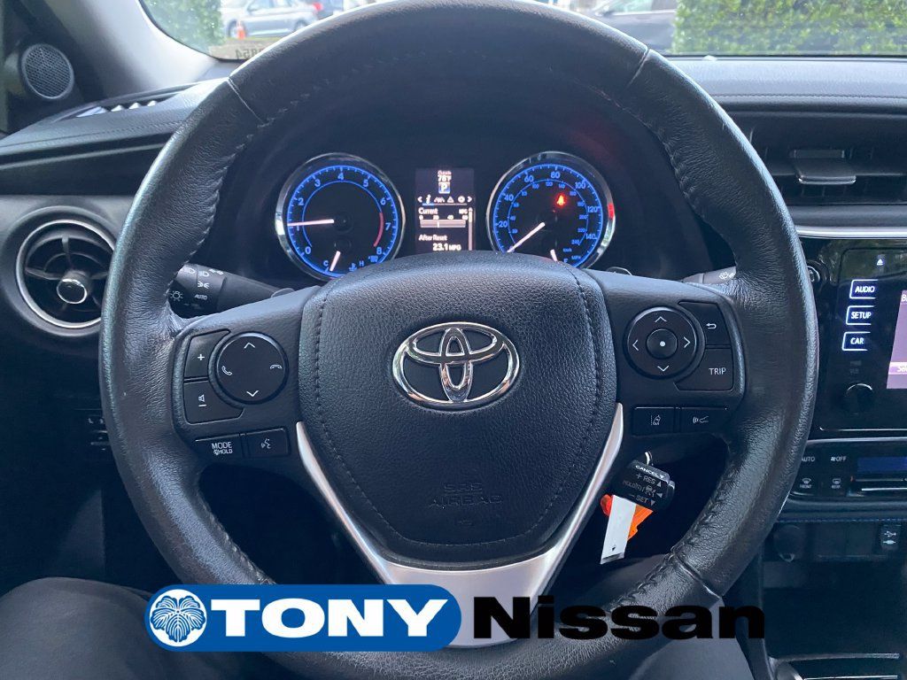 Used 2017 Toyota Corolla SE FWD image 14