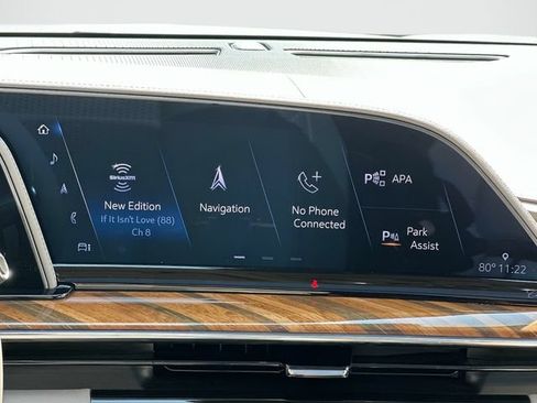 Certified 2024 Cadillac Escalade Sport Platinum AWD/4WD image 3