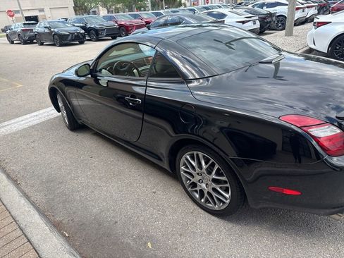 Used 2007 Lexus SC 430 Convertible image 4