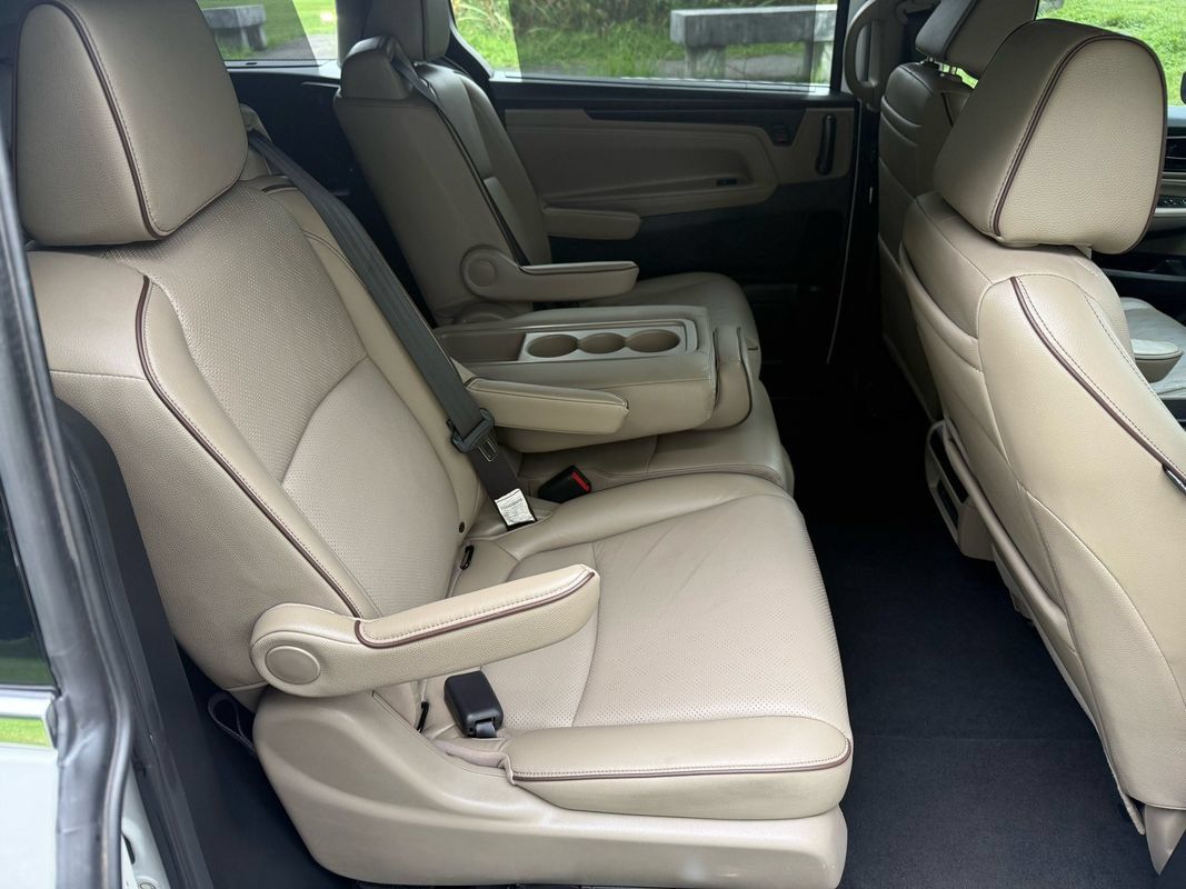 Used 2023 Honda Odyssey Elite image 40