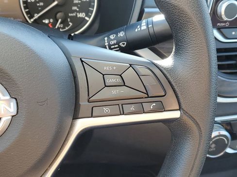 Used 2023 Nissan Altima 2.5 SV image 15