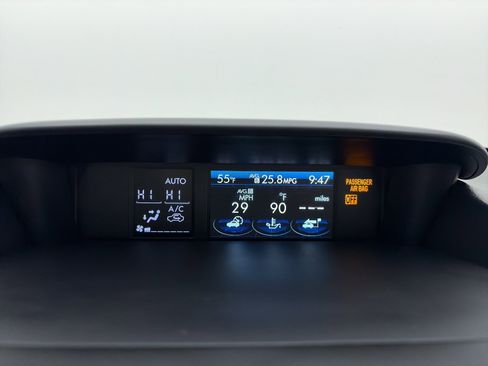 Used 2015 Subaru Forester 2.5i Touring w/ Eyesight & Navigation System image 21