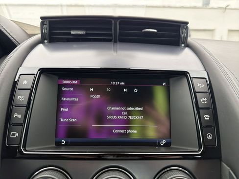 Used 2018 Jaguar F-TYPE R image 18