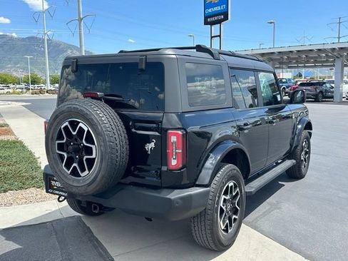 Used 2022 Ford Bronco Outer Banks AWD/4WD image 6