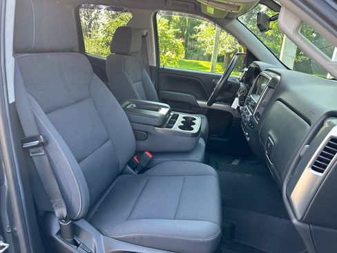 Used 2019 Chevrolet Silverado 1500 LT w/ All Star Edition AWD/4WD image 31