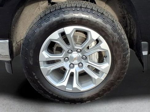 Used 2025 Chevrolet Silverado 1500 LTZ w/ LTZ Premium Package AWD/4WD image 10
