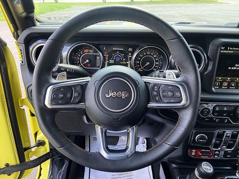 Used 2023 Jeep Wrangler Unlimited Rubicon 392 w/ Xtreme Recon 35" Tire Package AWD/4WD image 12